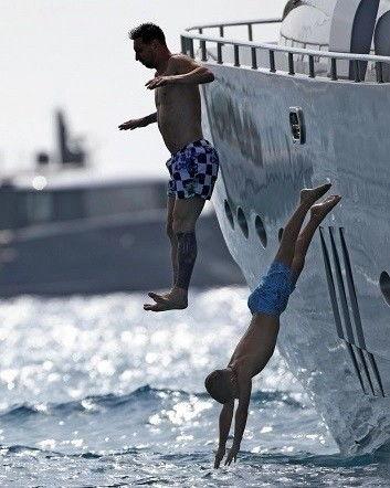 梅西群众吃瓜视频,一场足球与娱乐的跨界盛宴 第3张 梅西群众吃瓜视频,一场足球与娱乐的跨界盛宴 第3张