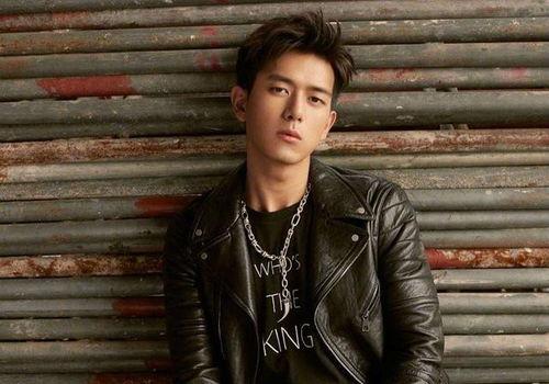 男明星真的吃瓜吗视频大全,视频大全大揭秘 第2张 男明星真的吃瓜吗视频大全,视频大全大揭秘 第2张