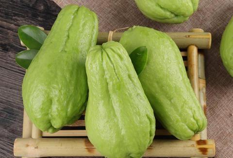 吃佛手瓜对人有益吗视频,健康饮食新选择 第2张 吃佛手瓜对人有益吗视频,健康饮食新选择 第2张