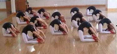 学生台上跳舞吃瓜视频大全,学生台上跳舞吃瓜,欢乐瞬间大盘点 第2张 学生台上跳舞吃瓜视频大全,学生台上跳舞吃瓜,欢乐瞬间大盘点 第2张