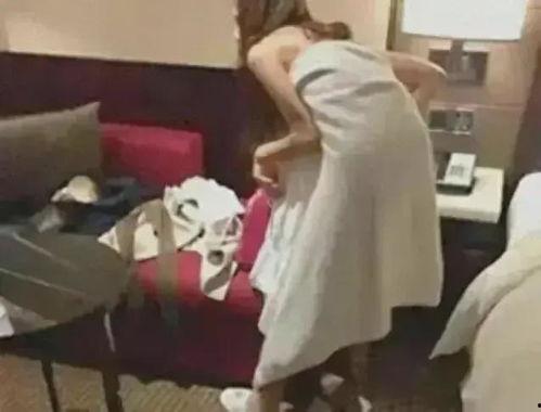 吃瓜女子被打死视频播放,吃瓜女子被打致死视频引发社会关注  第2张