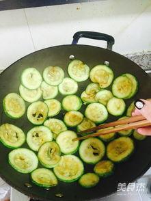 煎小方瓜怎么吃最好呢视频,家常美味,简单易学的烹饪方法 第2张 煎小方瓜怎么吃最好呢视频,家常美味,简单易学的烹饪方法 第2张