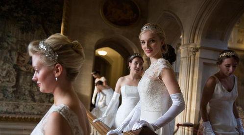 英国名媛吃瓜视频大全,揭秘王室成员的私生活瞬间 第2张 英国名媛吃瓜视频大全,揭秘王室成员的私生活瞬间 第2张