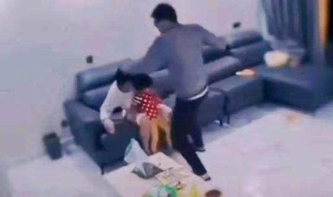 暴躁的吃瓜女子视频大全,网络红人搞笑瞬间大盘点  第3张