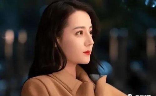 美女吃瓜全部视频,揭秘娱乐圈幕后故事  第3张