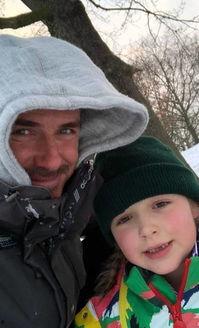 小七吃瓜群众是真的吗视频,视频背后的真实故事