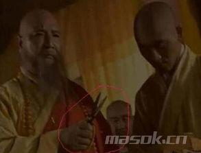 电影里面吃瓜的是谁啊视频,谁在幕后默默观看风云变幻？  第3张