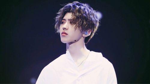 蔡徐坤直播吃瓜视频下载,趣味横生瞬间引网友热议  第2张