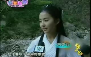 吃瓜小熊刘亦菲视频,萌态十足引网友热议  第2张