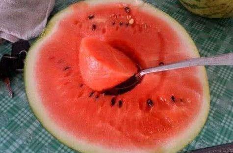 印度吃瓜的视频,趣味横生！  第3张