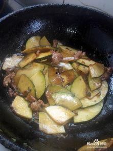 砍瓜可以炖菜吃吗视频教程,砍瓜炖菜，家常美味新尝试  第2张