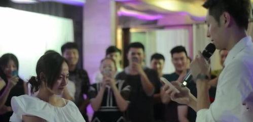 求婚吃瓜视频大全,甜蜜瞬间，笑料百出，见证爱情美好瞬间  第2张