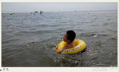 海边游泳吃瓜视频  第3张