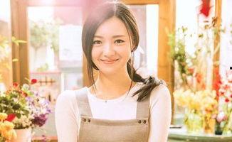 沈姓女演员吃瓜是谁呀视频,揭秘背后真相  第2张